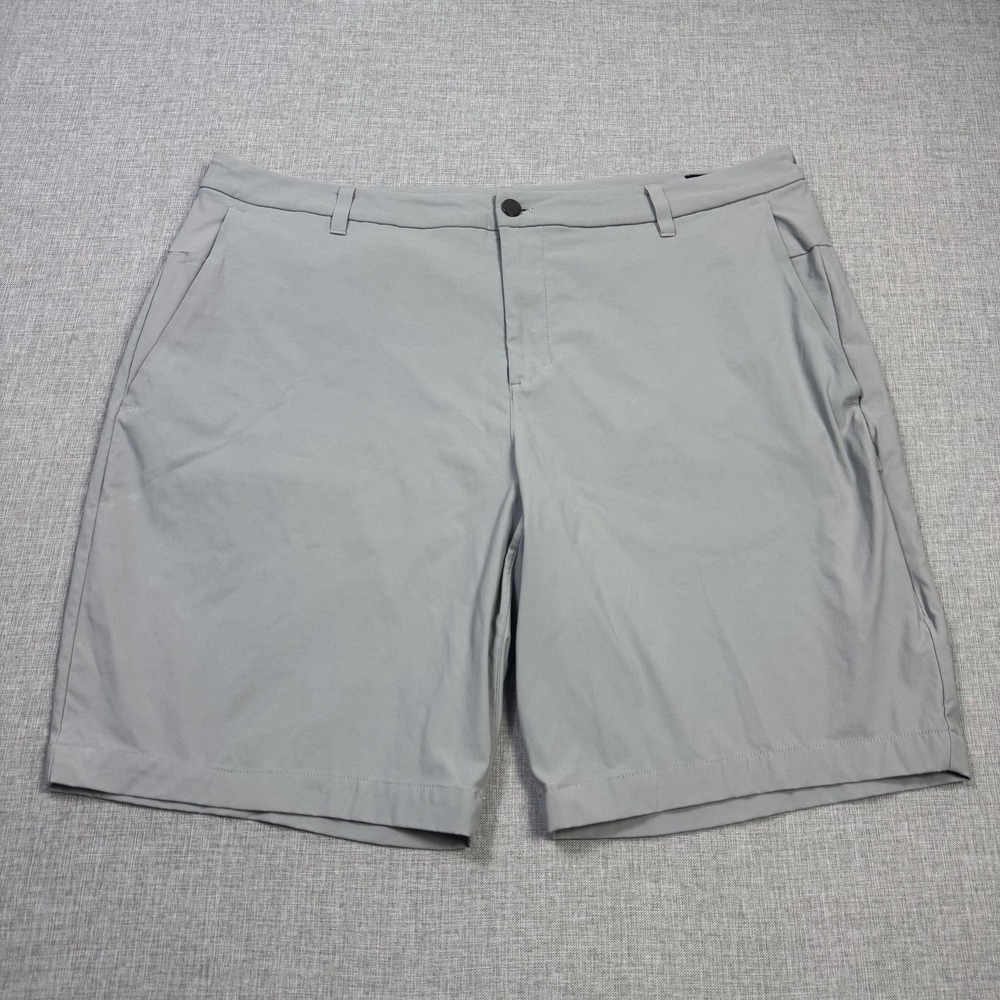 Lululemon Commission Shorts Mens 40 Gray Nylon Spandex Stretch Performance